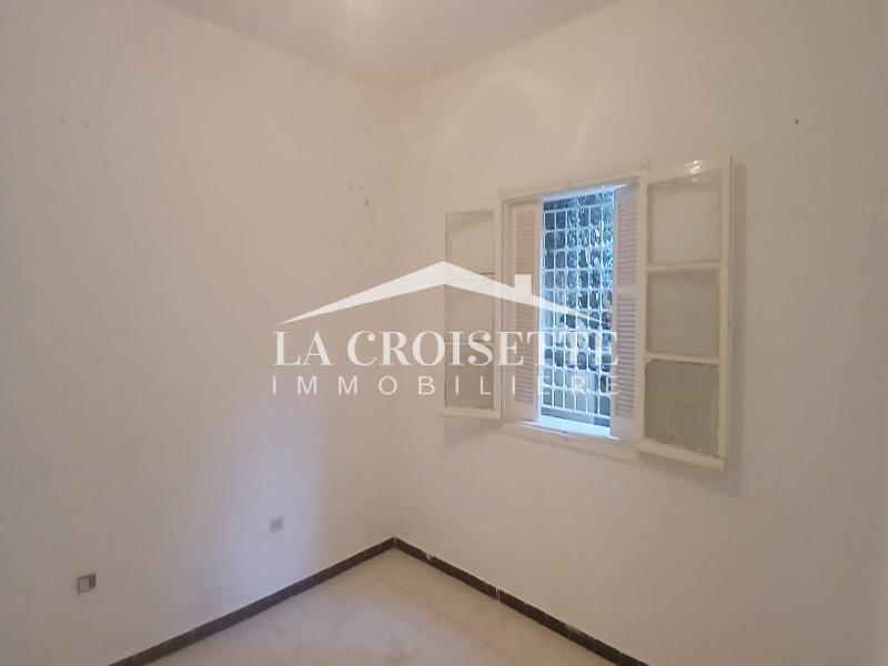 Villa plain-pied S+3 à La Soukra